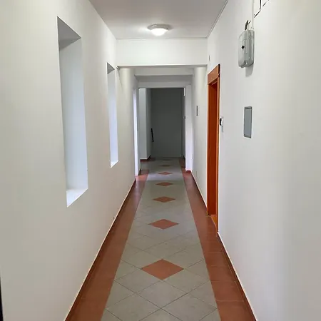 The Little Harbour - 5 Min From Center Novi Sad